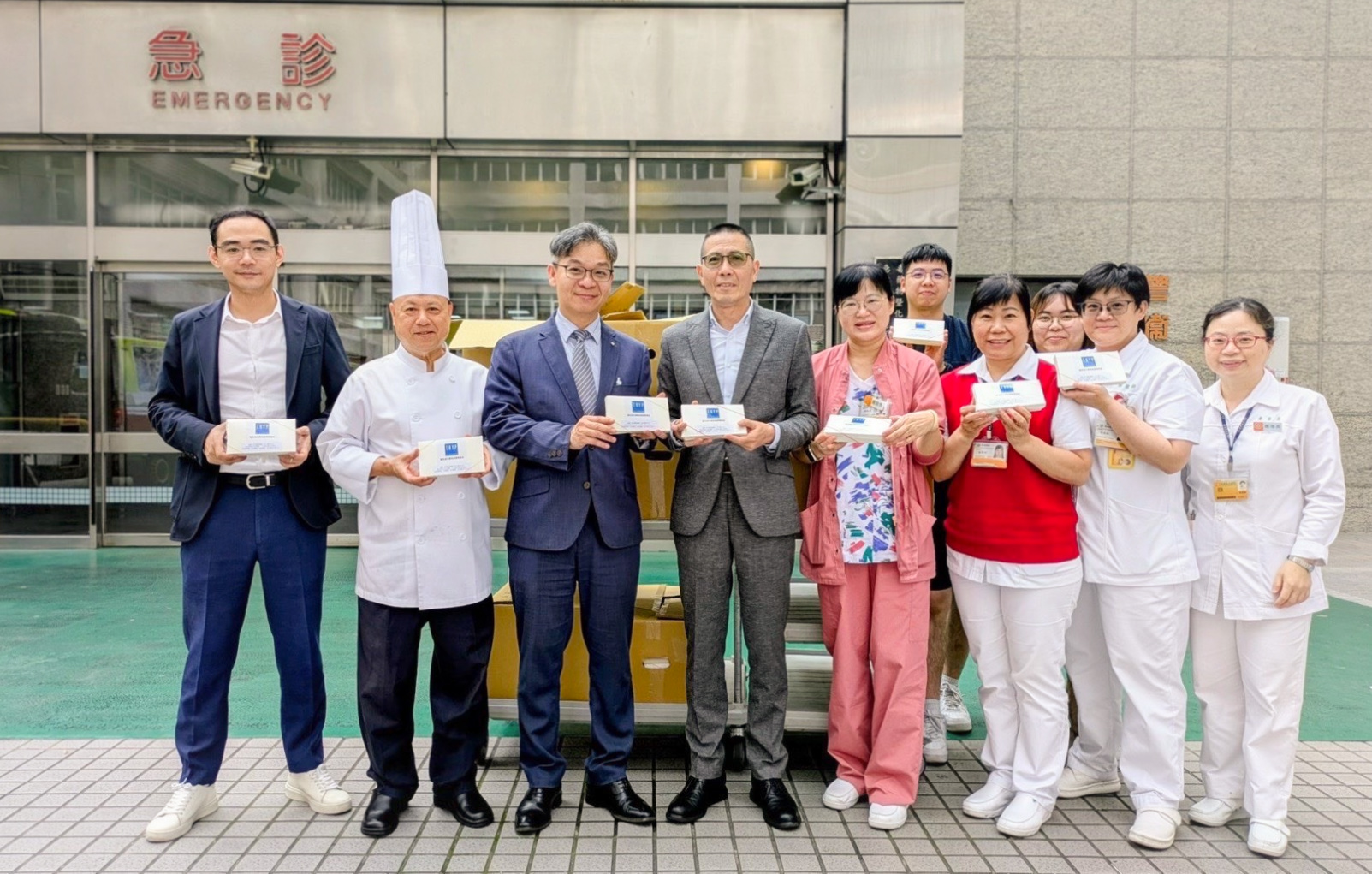 用一份溫熱餐點　向守護城市的醫護人員表達敬意